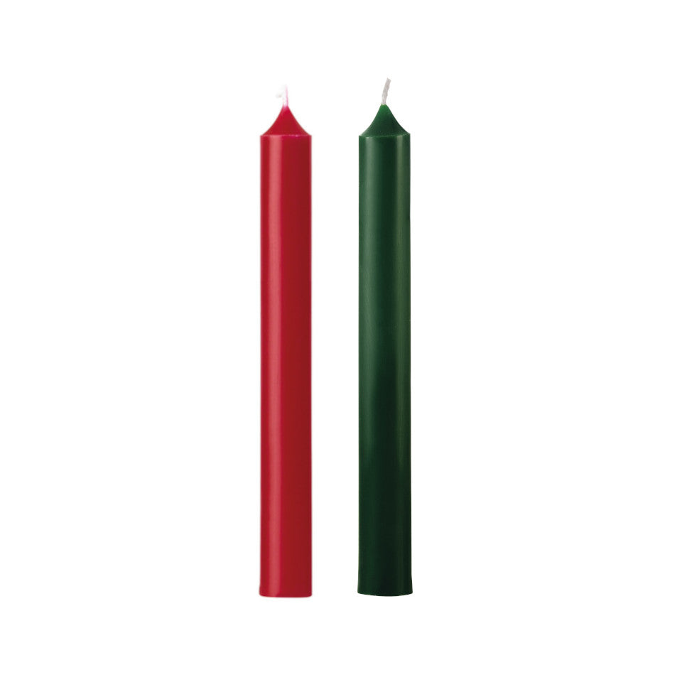 Christmas candles, l-r: Christmas red, Christmas green.