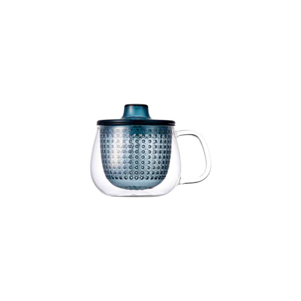 Unimug glass mug with navy strainer and lid, for tea for one.