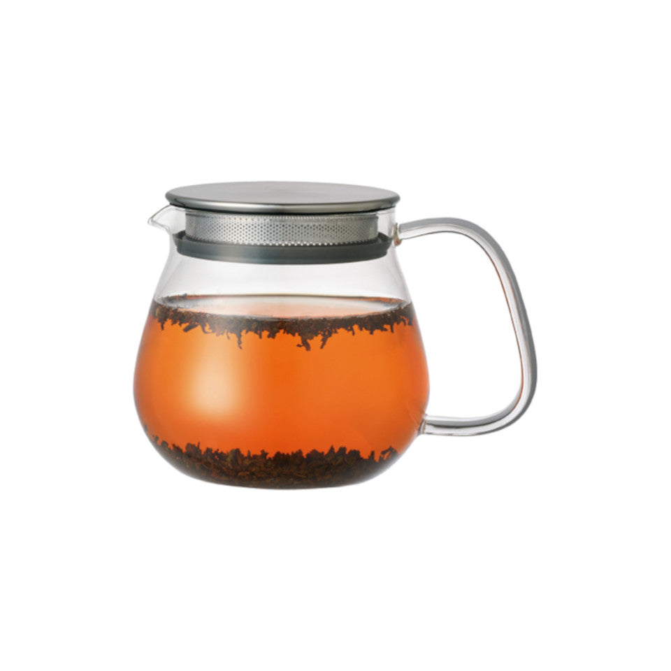 Unitea glass 460 ml teapot with stainless steel strainer lid, with tea.