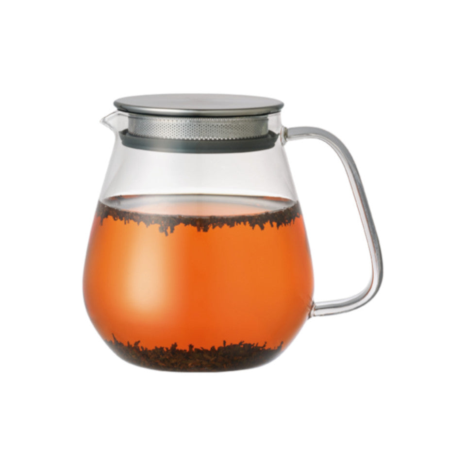 Unitea glass 720 ml teapot with stainless steel strainer lid, with tea.
