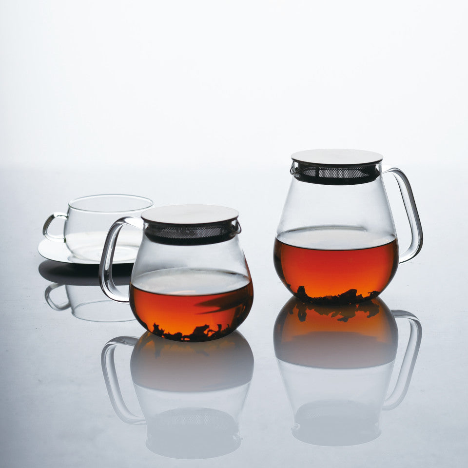 Unitea glass 460 ml and 720 ml teapots with stainless steel strainer lid, styled.